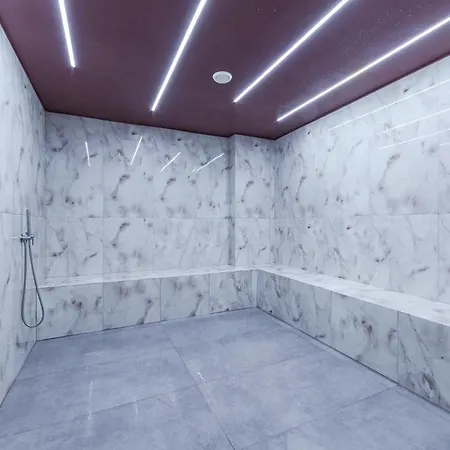 Seaview Spot By Pikhost *